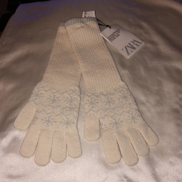 Zara Jacquard Knit White Long Gloves Pale Blue Snowflake Pattern Size S NWT - Picture 6 of 16